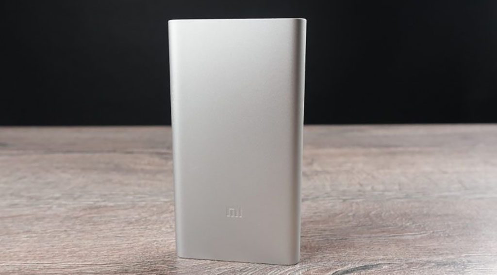Xiaomi Mi Power Bank 10000mAh – компактный аккумулятор большой емкости 10000 мАч