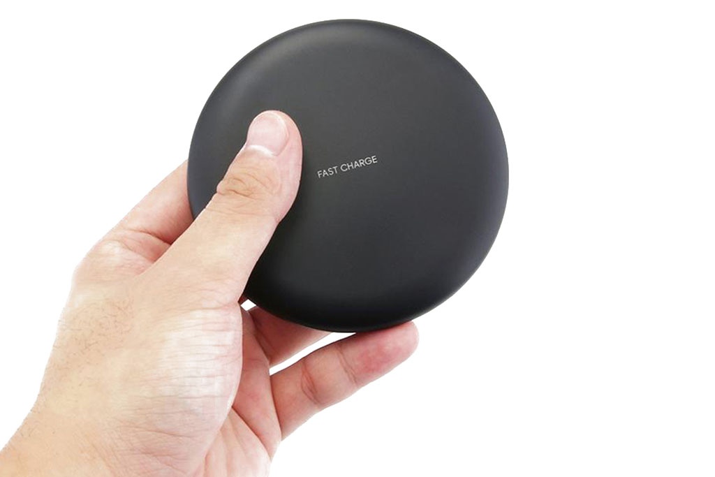CARCAM Wireless Charging Pad Fast – Компактность