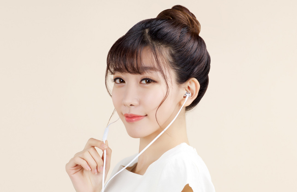 naushniki_xiaomi_piston_fresh_bloom_silver_2.jpg
