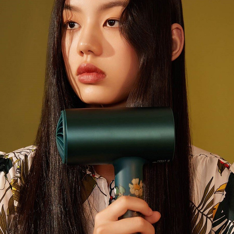 8-Xiaomi-Soocas-Van-Gogh-Museum-Design.jpg