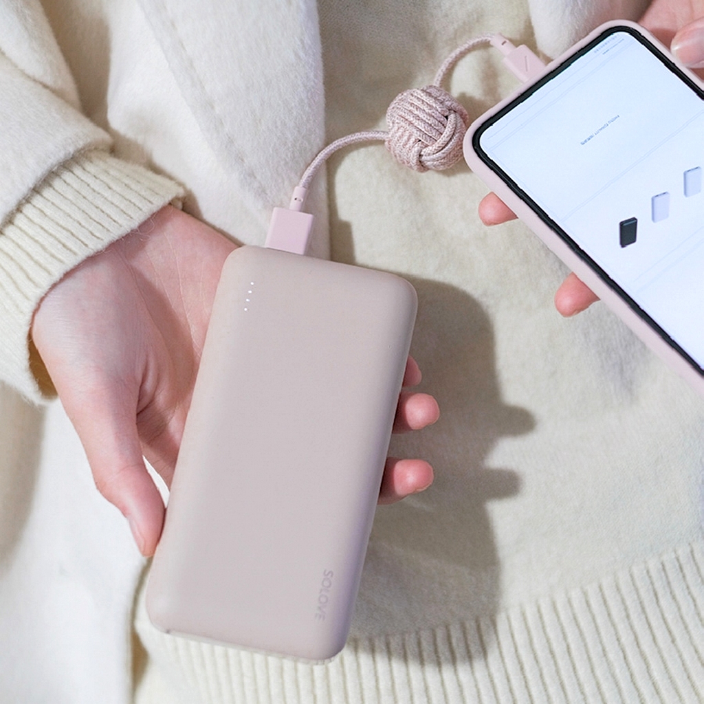 Xiaomi Mi SOLOVE 20000 mAh Зарядка 2 устройств.jpg
