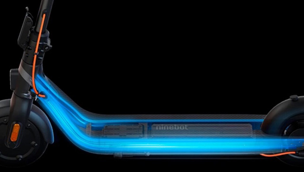 Ninebot Kickscooter E2 rama.jpg